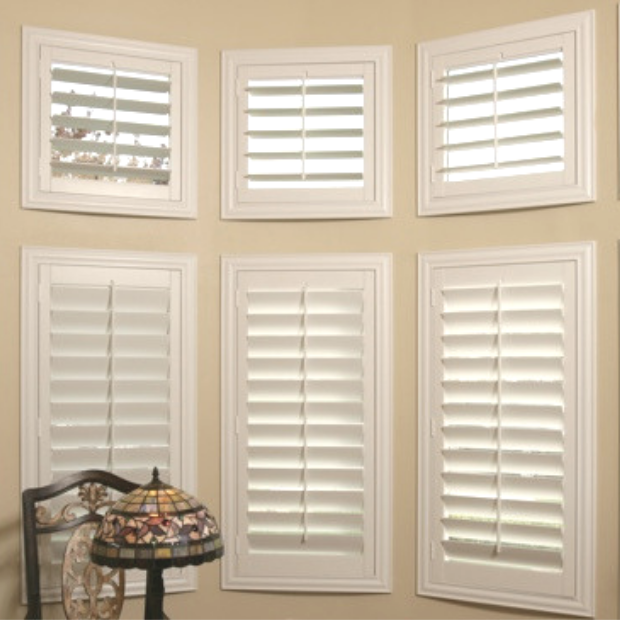 Sunburst shutters on a Orlando bay window